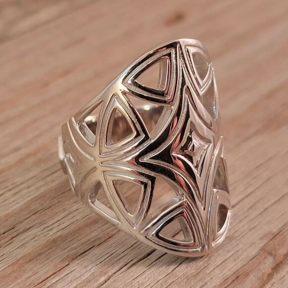 New Elle Sterling Silver Reflections Modern Openwork Ring - Picture 2 of 10